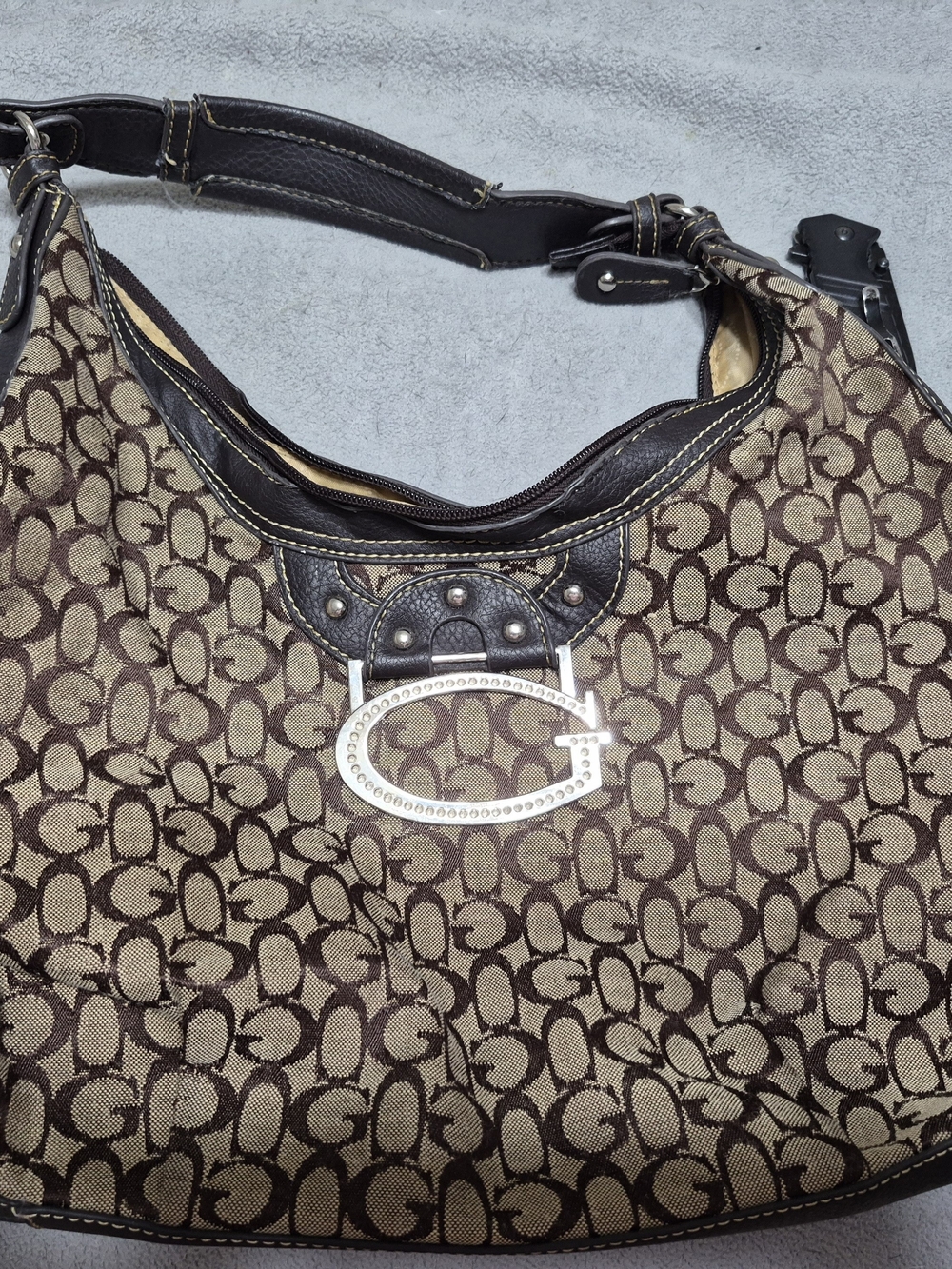 Guess Brown Signature  Shoulder Bag with Silver G Charm